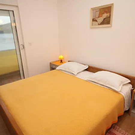 By The Sea Razanj, - 7517 * ロゴズニッツァ