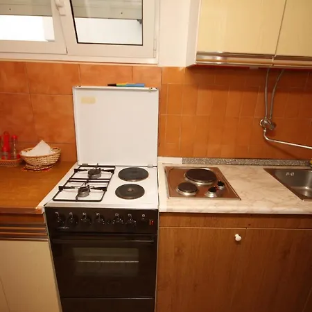 Apartment By The Sea Razanj, - 7517 Rogoznica (Sibenik-Knin)