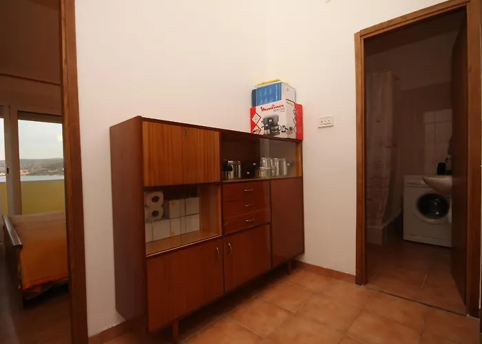 By The Sea Razanj, - 7517 Апартаменты Рогозница